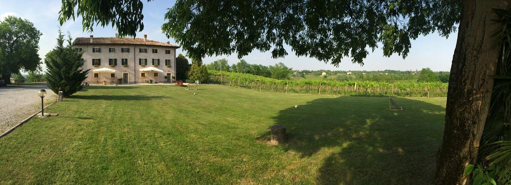 Villa Agriturismo Ca' Vecia Castelnuovo del Garda Exterior foto